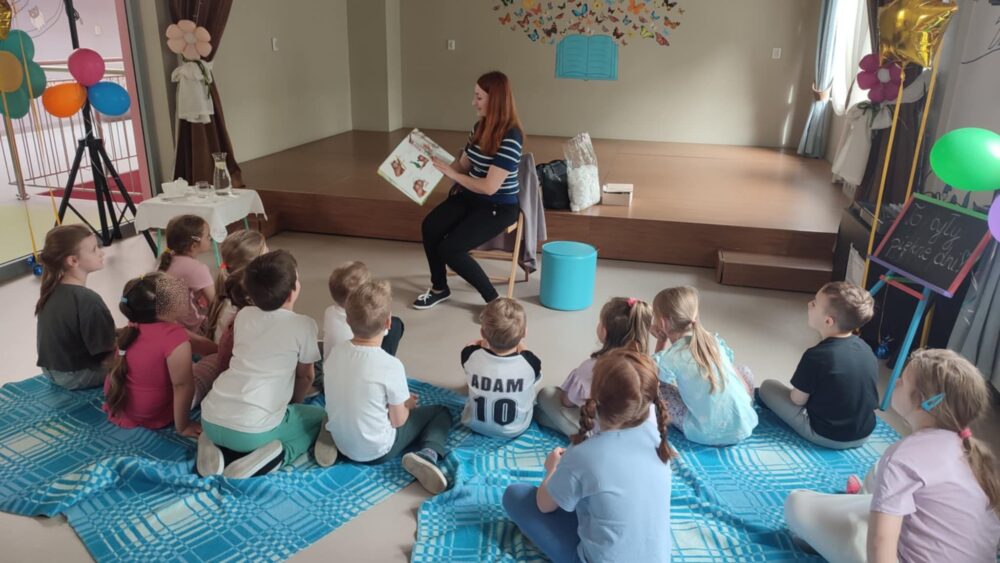 You are currently viewing Wizyta pani bibliotekarki